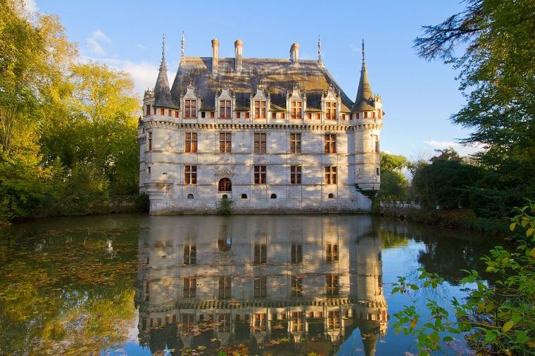 location azay le rideau