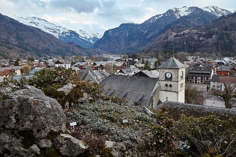 location samoens