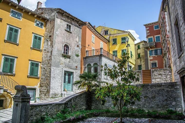 location labin